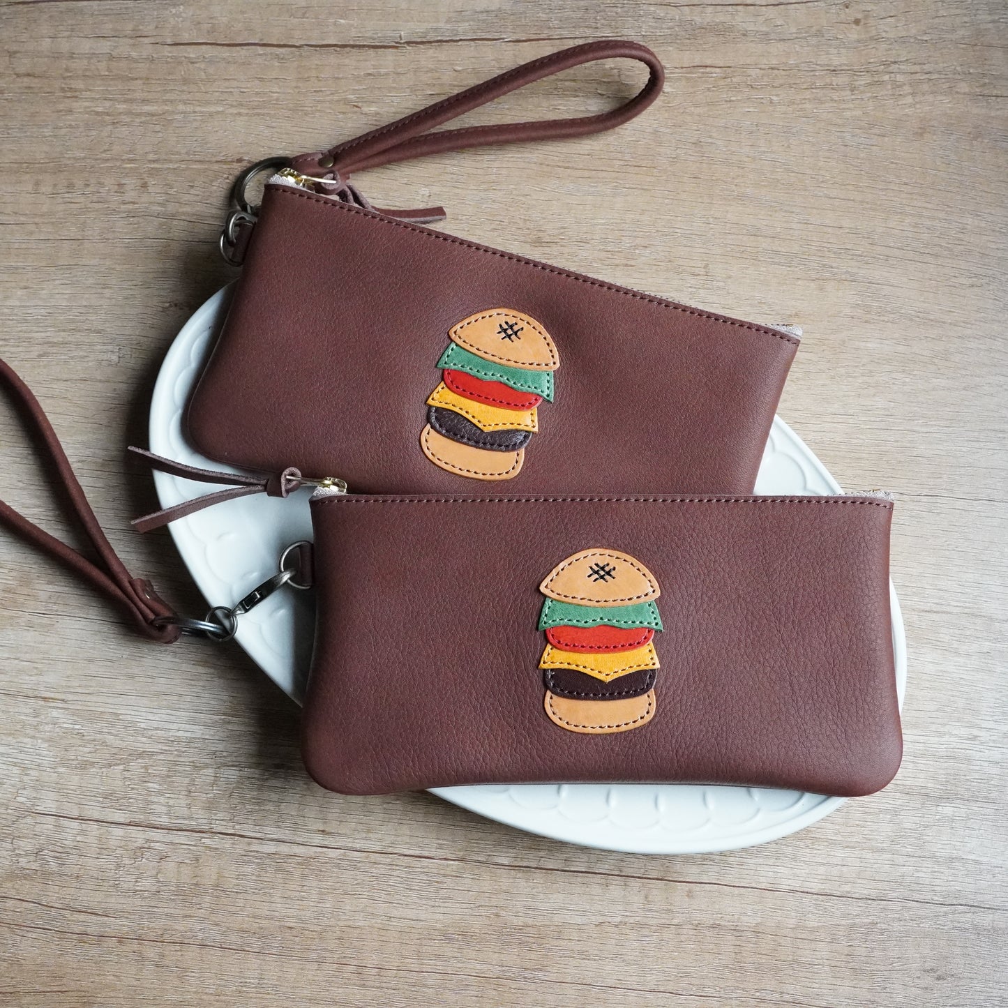 バーガーのフラットポーチ